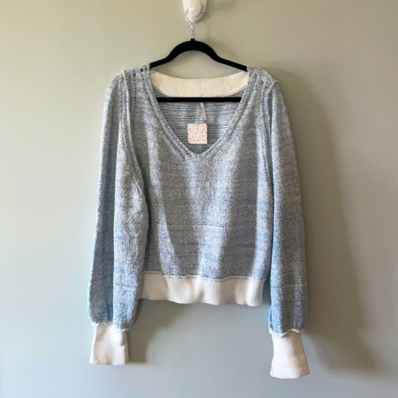 BNWT Free People Riptide Sweater - Picture 2 of 4